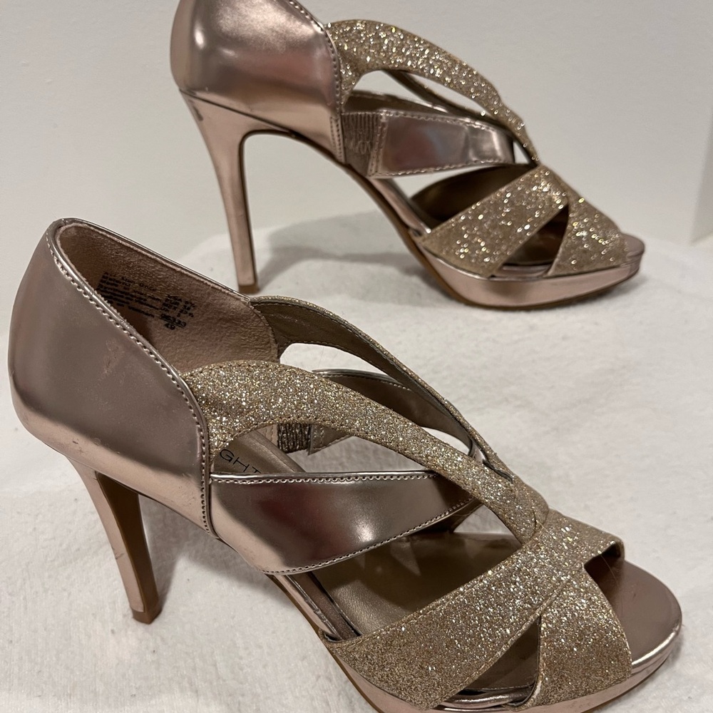 FIONI Clothing Rose Gold Glitter Strappy Peep-Toe Heels - Picture 4 of 5